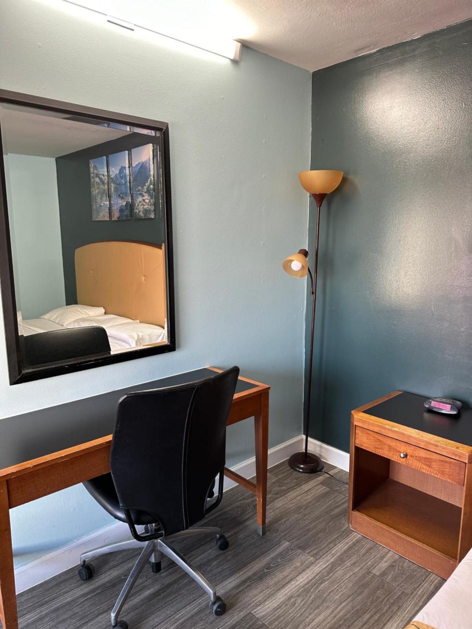 Travel Inn & Suites Emporia Eksteriør bilde