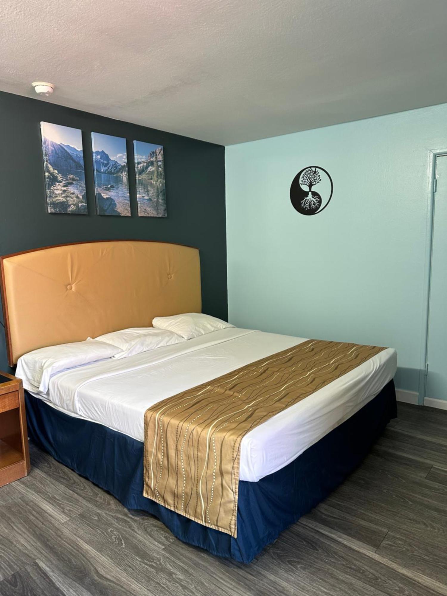 Travel Inn & Suites Emporia Eksteriør bilde